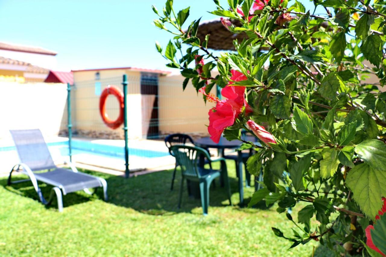 Bungalow Curro Pareja 97 Conil De La Frontera Exterior foto